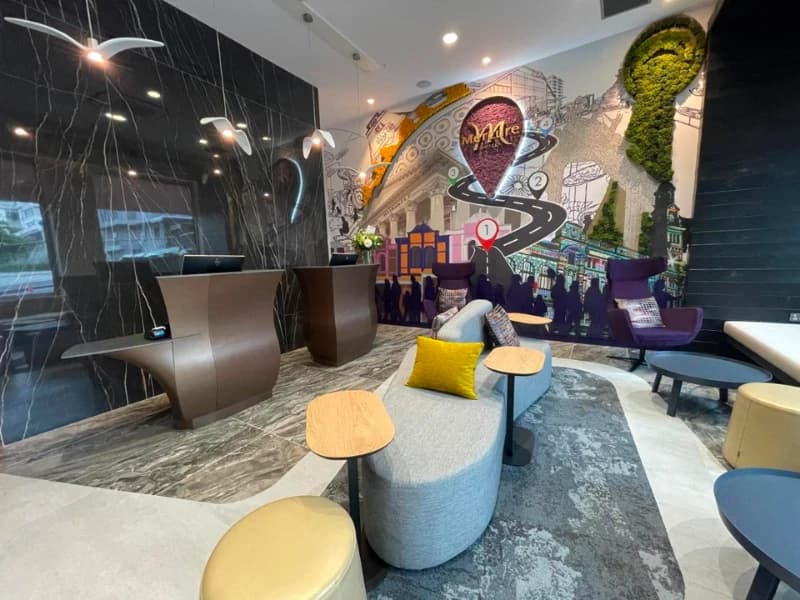 Mercure queen street 16