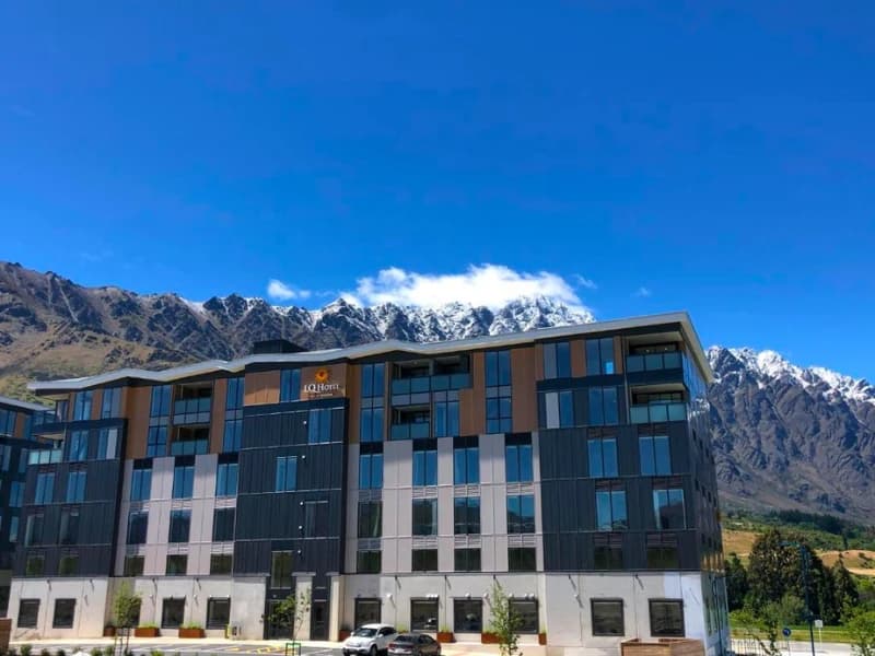 Lq queenstown by wyndham 01