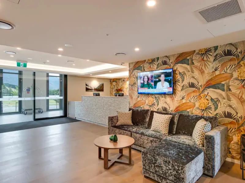 Lq queenstown by wyndham 18