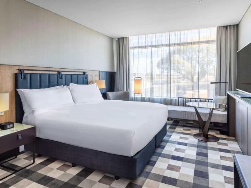 Doubletree karaka 02