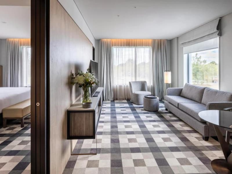 Doubletree karaka 16